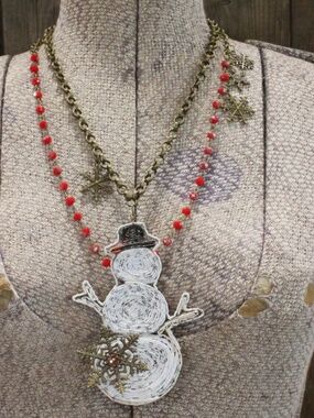 🎉 BOHO Chilly Days Snowman Layered Necklace